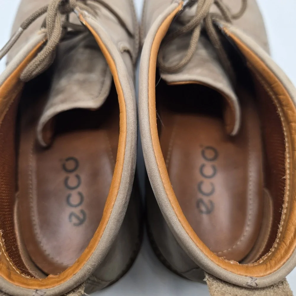 ECCO‎ mens suede chukka boot mens 10-10.5  taupe leather lace up casual